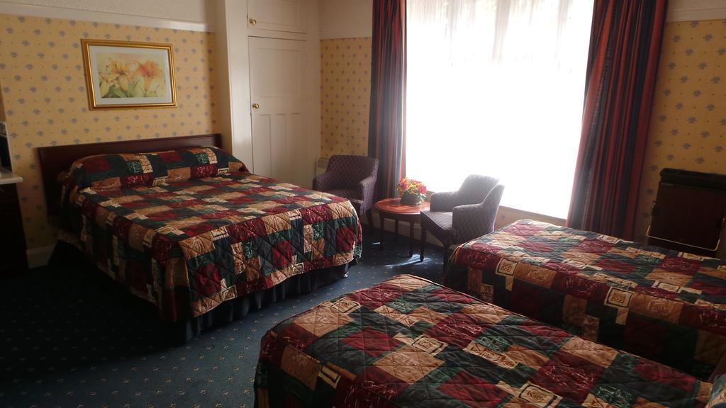 Roselawn Hotel レディング エクステリア 写真