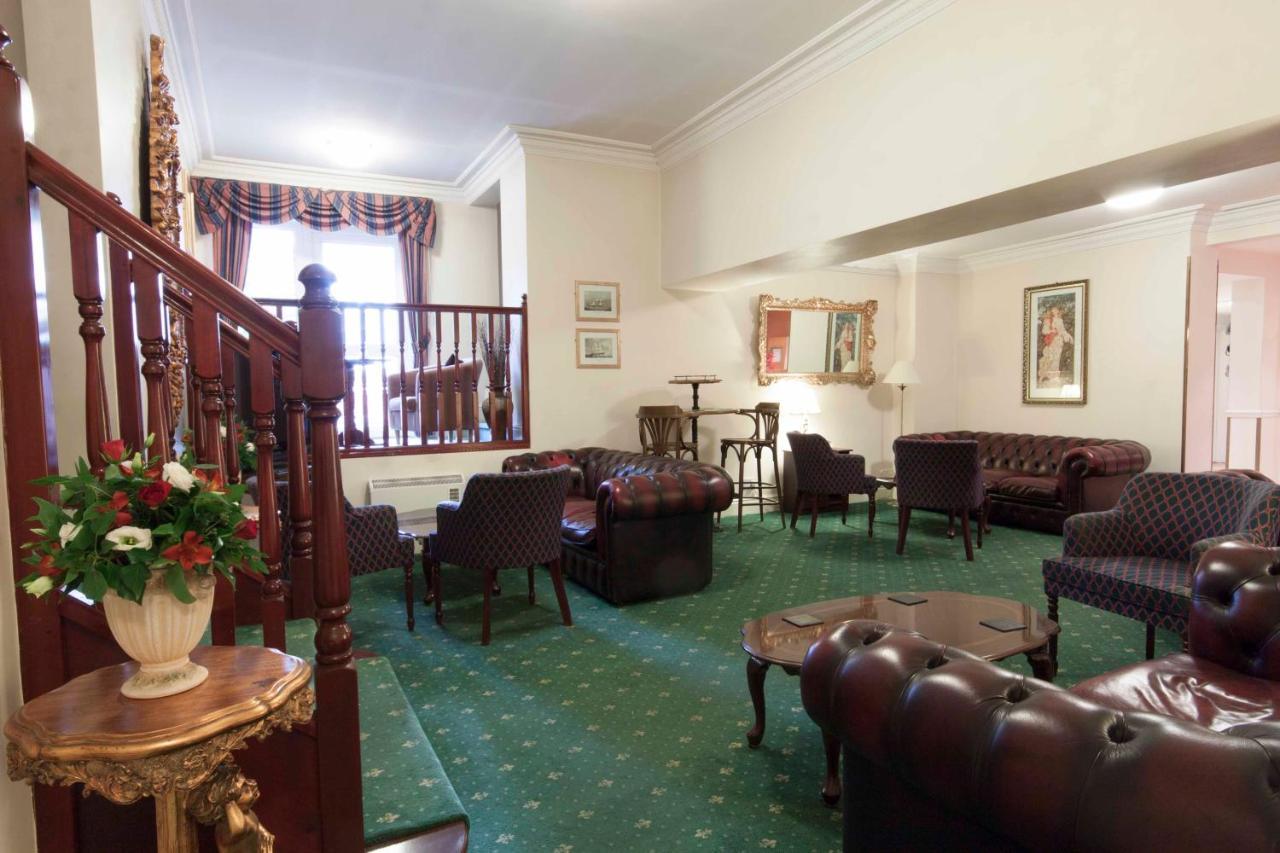 Roselawn Hotel レディング エクステリア 写真